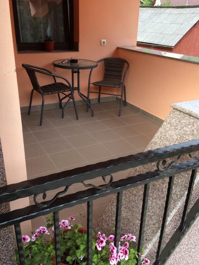 Hotel M Dey Vişeu de Sus Exteriér fotografie